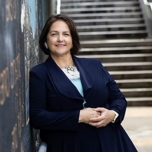 Helen Bobiwash headshot